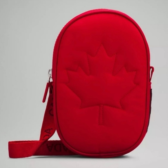 lululemon athletica Handbags - NWT Lululemon Team Canada Future Legacy Bag